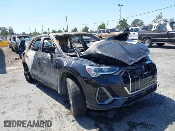 ✅ 2022 Audi Q3 S line Premium Plus • VIN: WA1EECF3XN1061331 • Lot: 42505824. Listed on IAAI with Not provided. Free auction sales archive from the USA and detailed vehicle history report at DreamBid. Image 1.