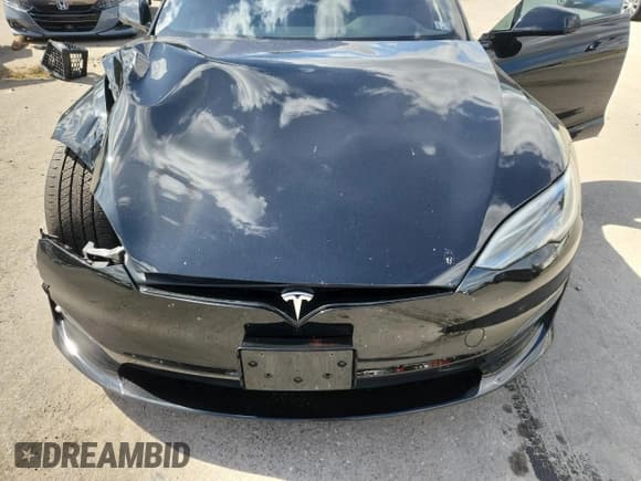 ✅ 2023 Tesla Model S • VIN: 5YJSA1E50PF499975 • Лот: 85133395. Опубликован ранее на Copart с пробегом 51 581 миль. Бесплатный доступ к архиву аукционных продаж из США и подробный отчёт об истории автомобиля на DreamBid. Изображение 11.
