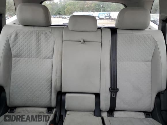 ✅ 2019 Volkswagen Tiguan S • VIN: 3VV0B7AX1KM052494 • Lot: 85909855. Listed on Copart with 104,737 mi. Free auction sales archive from the USA and detailed vehicle history report at DreamBid. Image 10.