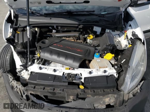 ✅ 2015 Ram ProMaster City Cargo Tradesman • VIN: ZFBERFAT0F6A84095 • Lot: 82442535. Wystawiony na Copart z przebiegiem 45 064 mil. Bezpłatny archiwum sprzedaży aukcyjnych z USA i szczegółowy raport historii pojazdu na DreamBid. Zdjęcie 12.