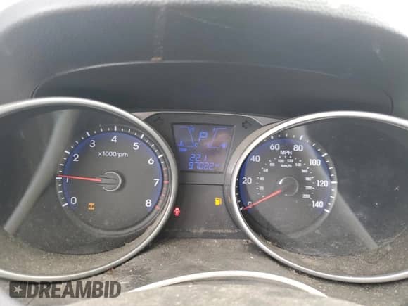 ✅ 2011 Hyundai Tucson Limited • VIN: KM8JUCAC7BU262477 • Lot: 70990855. Listed on Copart with 97,022 mi miles. Access the free auction sales archive from the USA and view a detailed vehicle history report at DreamBid. Image 9.