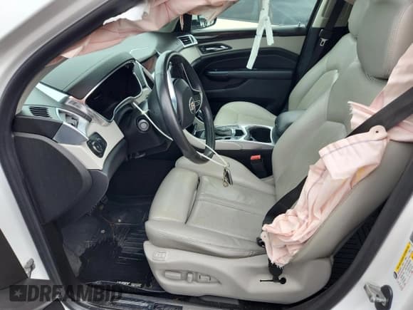 ✅ 2015 Cadillac SRX Performance Collection • VIN: 3GYFNFE31FS531821 • Lot: 68568995. Listed on Copart with 90,227 mi. Free auction sales archive from the USA and detailed vehicle history report at DreamBid. Image 7.