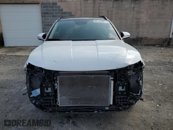 ✅ 2022 Hyundai Tucson Limited • VIN: 5NMJE3AE6NH104825 • Lot: 68760384. Wystawiony na Copart z przebiegiem 19 516 mil. Bezpłatny archiwum sprzedaży aukcyjnych z USA i szczegółowy raport historii pojazdu na DreamBid. Zdjęcie 5.