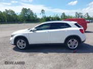 ✅ 2019 Mercedes-Benz GLA 250 • VIN: WDCTG4EB6KU009401 • Lot: 42402155. Wystawiony na IAAI z przebiegiem 45 042 mil. Bezpłatny archiwum sprzedaży aukcyjnych z USA i szczegółowy raport historii pojazdu na DreamBid. Zdjęcie 15.