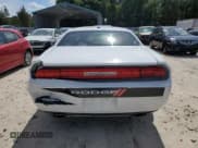 ✅ 2012 Dodge Challenger SXT • VIN: 2C3CDYAG3CH131004 • Lot: 72044844. Wystawiony na Copart z przebiegiem 162 740 mil. Bezpłatny archiwum sprzedaży aukcyjnych z USA i szczegółowy raport historii pojazdu na DreamBid. Zdjęcie 6.