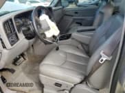 ✅ 2006 GMC Sierra 1500 SLE2 • VIN: 2GTEK13T261101873 • Lot: 45419865. Wystawiony na Copart z przebiegiem 201 547 mil. Bezpłatny archiwum sprzedaży aukcyjnych z USA i szczegółowy raport historii pojazdu na DreamBid. Zdjęcie 7.