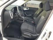 ✅ 2023 Kia Soul LX • VIN: KNDJ23AU8P7846704 • Лот: 92347445. Опубликован ранее на Copart с пробегом 23 516 миль. Бесплатный доступ к архиву аукционных продаж из США и подробный отчёт об истории автомобиля на DreamBid. Изображение 7.