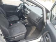 ✅ 2017 Kia Rio LX • VIN: KNADM5A36H6006919 • Лот: 43421428. Опубликован ранее на IAAI с пробегом 114 386 миль. Бесплатный доступ к архиву аукционных продаж из США и подробный отчёт об истории автомобиля на DreamBid. Изображение 5.