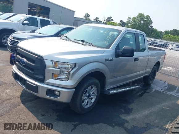 ✅ 2016 Ford F-150 XL • VIN: 1FTEX1CP6GFB19176 • Lot: 42407724. Listed on IAAI with 331,198 mi. Free auction sales archive from the USA and detailed vehicle history report at DreamBid. Image 17.