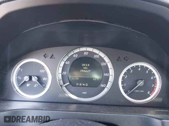 ✅ 2009 Mercedes-Benz C 300 Sport • VIN: WDDGF81X19F228354 • Lot: 43649294. Wystawiony na IAAI z przebiegiem 196 627 mil. Bezpłatny archiwum sprzedaży aukcyjnych z USA i szczegółowy raport historii pojazdu na DreamBid. Zdjęcie 7.