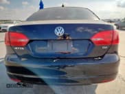 ✅ 2013 Volkswagen Jetta TDI w/Premium/Nav • VIN: 3VWLL7AJ0DM204981 • Lot: 93432745. Wystawiony na Copart z przebiegiem 108 862 mil. Bezpłatny archiwum sprzedaży aukcyjnych z USA i szczegółowy raport historii pojazdu na DreamBid. Zdjęcie 6.