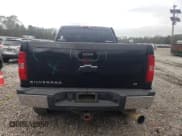 ✅ 2009 Chevrolet Silverado 2500HD LT • VIN: 1GCHK53609F153336 • Lot: 79256834. Listed on Copart with 201,011 mi. Free auction sales archive from the USA and detailed vehicle history report at DreamBid. Image 6.