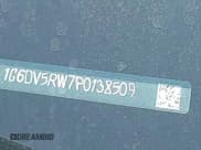 ✅ 2023 Cadillac CT5-V • VIN: 1G6DV5RW7P0138509 • Lot: 42514054. Wystawiony na IAAI z przebiegiem Nie podano. Bezpłatny archiwum sprzedaży aukcyjnych z USA i szczegółowy raport historii pojazdu na DreamBid. Zdjęcie 9.