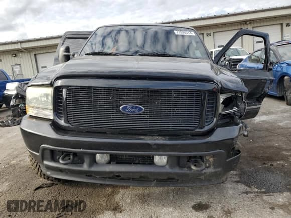 ✅ 2004 Ford Excursion Limited • VIN: 1FMSU43P54EA55934 • Lot: 41440765. Wystawiony na Copart z przebiegiem 170 667 mil. Bezpłatny archiwum sprzedaży aukcyjnych z USA i szczegółowy raport historii pojazdu na DreamBid. Zdjęcie 5.
