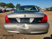 ✅ 2004 Mercury Grand Marquis GS • VIN: 2MEFM74W64X672754 • Lot: 87010225. Wystawiony na Copart z przebiegiem 171 245 mil. Bezpłatny archiwum sprzedaży aukcyjnych z USA i szczegółowy raport historii pojazdu na DreamBid. Zdjęcie 6.