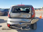 ✅ 2017 Kia Soul • VIN: KNDJN2A25H7490603 • Lot: 90850335. Wystawiony na Copart z przebiegiem 65 772 mil. Bezpłatny archiwum sprzedaży aukcyjnych z USA i szczegółowy raport historii pojazdu na DreamBid. Zdjęcie 6.