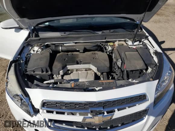 2016 Chevrolet Malibu LT z VIN 1G11C5SAXGF146484, wystawiony jako Copart lot #85549635 z przebiegiem 162 689 mil mil oraz Czysty tytuł • Clean title. Historia ofert i sprzedaży dostępna na DreamBid. Obrazek 11.