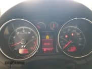 ✅ 2008 Audi TT 3.2L • VIN: TRUDD38J881001350 • Lot: 81745635. Wystawiony na Copart z przebiegiem 166 341 mil. Bezpłatny archiwum sprzedaży aukcyjnych z USA i szczegółowy raport historii pojazdu na DreamBid. Zdjęcie 9.