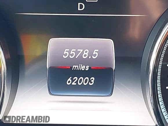 ✅ 2020 Mercedes-Benz E 350 • VIN: W1KZF8DB5LA811233 • Лот: 42535383. Опубликован ранее на IAAI с пробегом 62 003 миль. Бесплатный доступ к архиву аукционных продаж из США и подробный отчёт об истории автомобиля на DreamBid. Изображение 6.