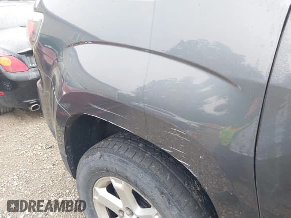 ✅ 2014 GMC Acadia SLE • VIN: 1GKKRNED6EJ265633 • Lot: 42849175. Listed on IAAI with 102,553 mi. Free auction sales archive from the USA and detailed vehicle history report at DreamBid. Image 17.