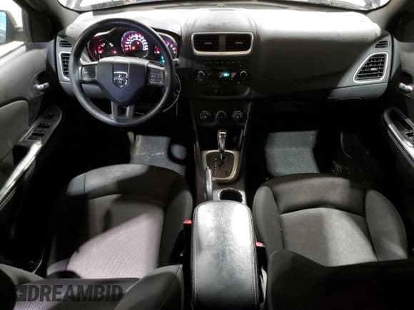 ✅ 2013 Dodge Avenger SE • VIN: 1C3CDZAB1DN724900 • Lot: 87160674. Wystawiony na Copart z przebiegiem 121 325 mil. Bezpłatny archiwum sprzedaży aukcyjnych z USA i szczegółowy raport historii pojazdu na DreamBid. Zdjęcie 8.