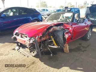 ✅ 2022 Mazda MX-5 Miata Grand Touring • VIN: JM1NDAD71N0505379 • Lot: 43651141. Wystawiony na IAAI z przebiegiem 27 053 mil. Bezpłatny archiwum sprzedaży aukcyjnych z USA i szczegółowy raport historii pojazdu na DreamBid. Zdjęcie 2.