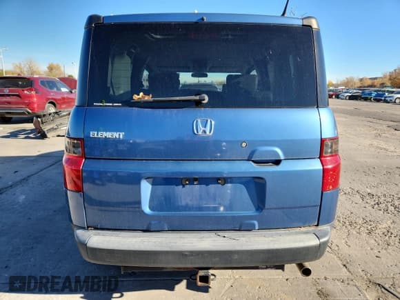 ✅ 2006 Honda Element EX-P • VIN: 5J6YH28776L015198 • Lot: 91587105. Wystawiony na Copart z przebiegiem 158 926 mil. Bezpłatny archiwum sprzedaży aukcyjnych z USA i szczegółowy raport historii pojazdu na DreamBid. Zdjęcie 6.