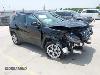 ✅ 2025 Jeep Compass Latitude • VIN: 3C4NJDBN5ST577602 • Lot: 42301762. Listed on IAAI with 5,880 mi. Free auction sales archive from the USA and detailed vehicle history report at DreamBid. Image 1.
