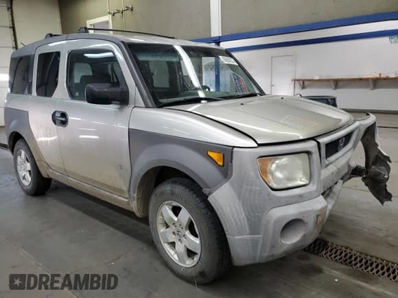 ✅ 2003 Honda Element EX • VIN: 5J6YH28543L033071 • Lot: 86856235. Listed on Copart with 166,193 mi. Free auction sales archive from the USA and detailed vehicle history report at DreamBid. Image 4.