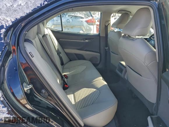 ✅ 2019 Toyota Camry SE • VIN: 4T1B11HK8KU847356 • Лот: 95488775. Опубликован ранее на Copart с пробегом 155 723 миль. Бесплатный доступ к архиву аукционных продаж из США и подробный отчёт об истории автомобиля на DreamBid. Изображение 10.