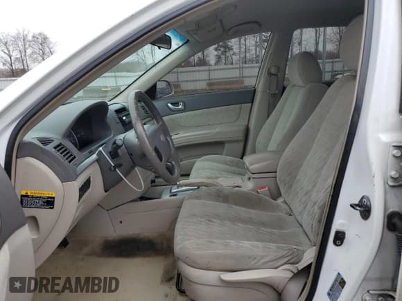 ✅ 2007 Hyundai Sonata GLS • VIN: 5NPET46C47H208711 • Лот: 85414974. Опубликован ранее на Copart с пробегом 140 732 миль. Бесплатный доступ к архиву аукционных продаж из США и подробный отчёт об истории автомобиля на DreamBid. Изображение 7.