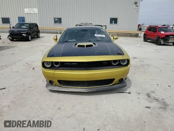 ✅ 2020 Dodge Challenger R/T 50th Anniversary • VIN: 2C3CDZBT7LH246383 • Lot: 48911855. Wystawiony na Copart z przebiegiem 112 469 mil. Bezpłatny archiwum sprzedaży aukcyjnych z USA i szczegółowy raport historii pojazdu na DreamBid. Zdjęcie 10.