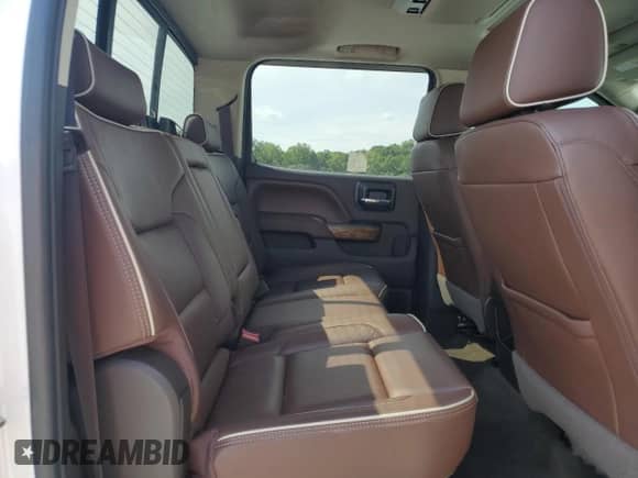 2016 Chevrolet Silverado 3500HD High Country с VIN 1GC4K1E87GF108705, выставлен на аукционе Copart как лот 81566335 с пробегом 130 757 миль миль и Списание • Salvage title. История ставок и продаж доступна на DreamBid. Изображение 10.