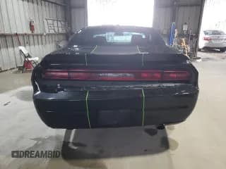 ✅ 2009 Dodge Challenger SE • VIN: 2B3LJ44V29H587240 • Lot: 77775954. Wystawiony na Copart z przebiegiem 195 147 mil. Bezpłatny archiwum sprzedaży aukcyjnych z USA i szczegółowy raport historii pojazdu na DreamBid. Zdjęcie 6.