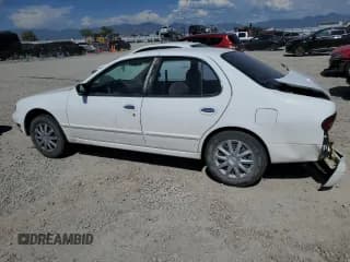 ✅ 1995 Nissan Altima GLE • VIN: 1N4BU31D2SC186485 • Lot: 58370355. Listed on Copart with 188,520 mi. Free auction sales archive from the USA and detailed vehicle history report at DreamBid. Image 2.