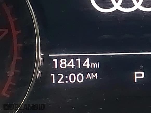 ✅ 2023 Audi Q5 Premium • VIN: WA1ABAFY7P2053949 • Lot: 41657681. Listed on IAAI with 18,414 mi. Free auction sales archive from the USA and detailed vehicle history report at DreamBid. Image 7.