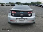 ✅ 2012 Chevrolet Volt • VIN: 1G1RA6E49CU105015 • Lot: 75914404. Wystawiony na Copart z przebiegiem 123 425 mil. Bezpłatny archiwum sprzedaży aukcyjnych z USA i szczegółowy raport historii pojazdu na DreamBid. Zdjęcie 6.