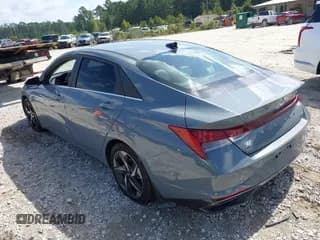 ✅ 2021 Hyundai Elantra Limited • VIN: KMHLP4AG1MU134098 • Lot: 43349371. Listed on IAAI with 125,486 mi. Free auction sales archive from the USA and detailed vehicle history report at DreamBid. Image 3.