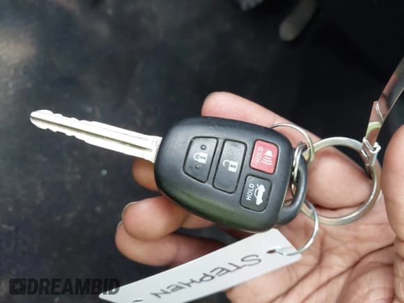 ✅ 2018 Toyota Corolla LE • VIN: 5YFBURHE9JP793405 • Lot: 43738299. Listed on IAAI with 64,800 mi. Free auction sales archive from the USA and detailed vehicle history report at DreamBid. Image 11.