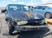 ✅ 1999 Nissan Sentra XE • VIN: 3N1AB41D9XL097898 • Lot: 43150909. Wystawiony na IAAI z przebiegiem 251 409 mil. Bezpłatny archiwum sprzedaży aukcyjnych z USA i szczegółowy raport historii pojazdu na DreamBid. Zdjęcie 12.