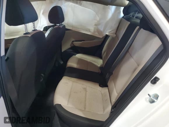 ✅ 2022 Hyundai Accent SE • VIN: 3KPC24A63NE169218 • Лот: 46352645. Опубликован ранее на Copart с пробегом 32 621 миль. Бесплатный доступ к архиву аукционных продаж из США и подробный отчёт об истории автомобиля на DreamBid. Изображение 10.