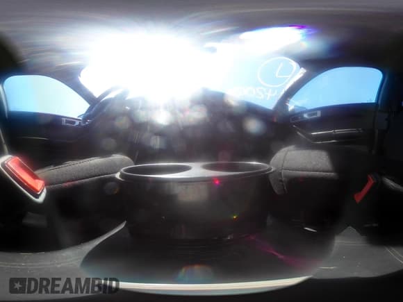 ✅ 2021 Ford Police Interceptor Utility • VIN: 1FM5K8ABXMGA33790 • Lot: 42065493. Wystawiony na IAAI z przebiegiem 52 296 mil. Bezpłatny archiwum sprzedaży aukcyjnych z USA i szczegółowy raport historii pojazdu na DreamBid. Zdjęcie 19.