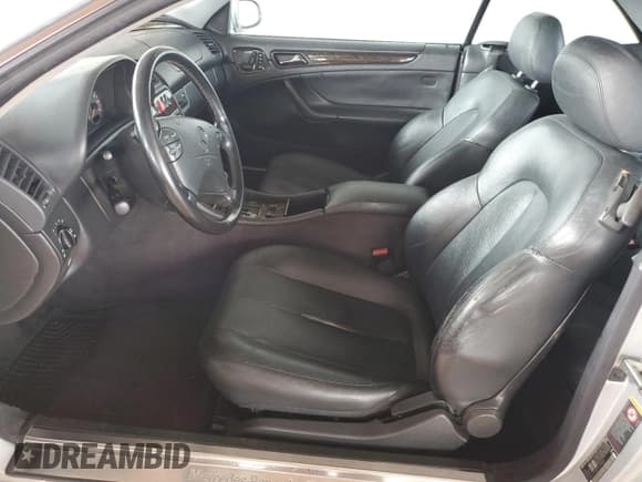 ✅ 2003 Mercedes-Benz CLK 430 • VIN: WDBLK70G73T139931 • Lot: 86257535. Listed on Copart with 134,908 mi. Free auction sales archive from the USA and detailed vehicle history report at DreamBid. Image 7.