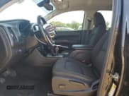 ✅ 2017 GMC Canyon 2WD SLE • VIN: 1GTG5CEN5H1300564 • Лот: 81347725. Опубликован ранее на Copart с пробегом 87 170 миль. Бесплатный доступ к архиву аукционных продаж из США и подробный отчёт об истории автомобиля на DreamBid. Изображение 7.