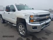 ✅ 2015 Chevrolet Silverado 2500HD LT • VIN: 1GC1KVE84FF170975 • Lot: 43166213. Listed on IAAI with 197,747 mi. Free auction sales archive from the USA and detailed vehicle history report at DreamBid. Image 6.
