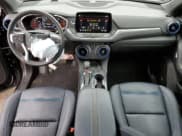 ✅ 2023 Chevrolet Blazer RS • VIN: 3GNKBKRS3PS209911 • Lot: 92086015. Wystawiony na Copart z przebiegiem 16 553 mil. Bezpłatny archiwum sprzedaży aukcyjnych z USA i szczegółowy raport historii pojazdu na DreamBid. Zdjęcie 8.