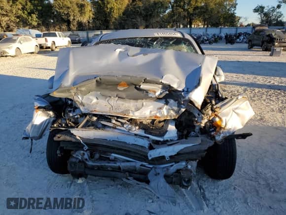 2005 Hyundai Accent GLS with VIN KMHCG35CX5U357839, listed as a Copart auction lot 81465454 with Not provided miles and Salvage title. Bid and sale history available at DreamBid. Image 5.