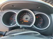 ✅ 2008 Toyota Tacoma PreRunner • VIN: 5TEJU62NX8Z557403 • Lot: 92495005. Listed on Copart with 164,042 mi. Free auction sales archive from the USA and detailed vehicle history report at DreamBid. Image 9.