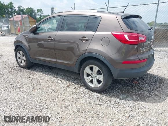 ✅ 2012 Kia Sportage LX • VIN: KNDPBCA29C7205807 • Lot: 42939321. Listed on IAAI with 159,587 mi. Free auction sales archive from the USA and detailed vehicle history report at DreamBid. Image 3.