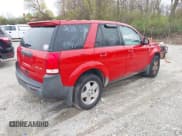 ✅ 2005 Saturn VUE • VIN: 5GZCZ63455S851449 • Lot: 40845285. Wystawiony na IAAI z przebiegiem 200 645 mil. Bezpłatny archiwum sprzedaży aukcyjnych z USA i szczegółowy raport historii pojazdu na DreamBid. Zdjęcie 4.